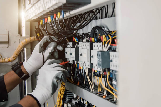 Best Electrical Outlet Repair  in Vassar, MI
